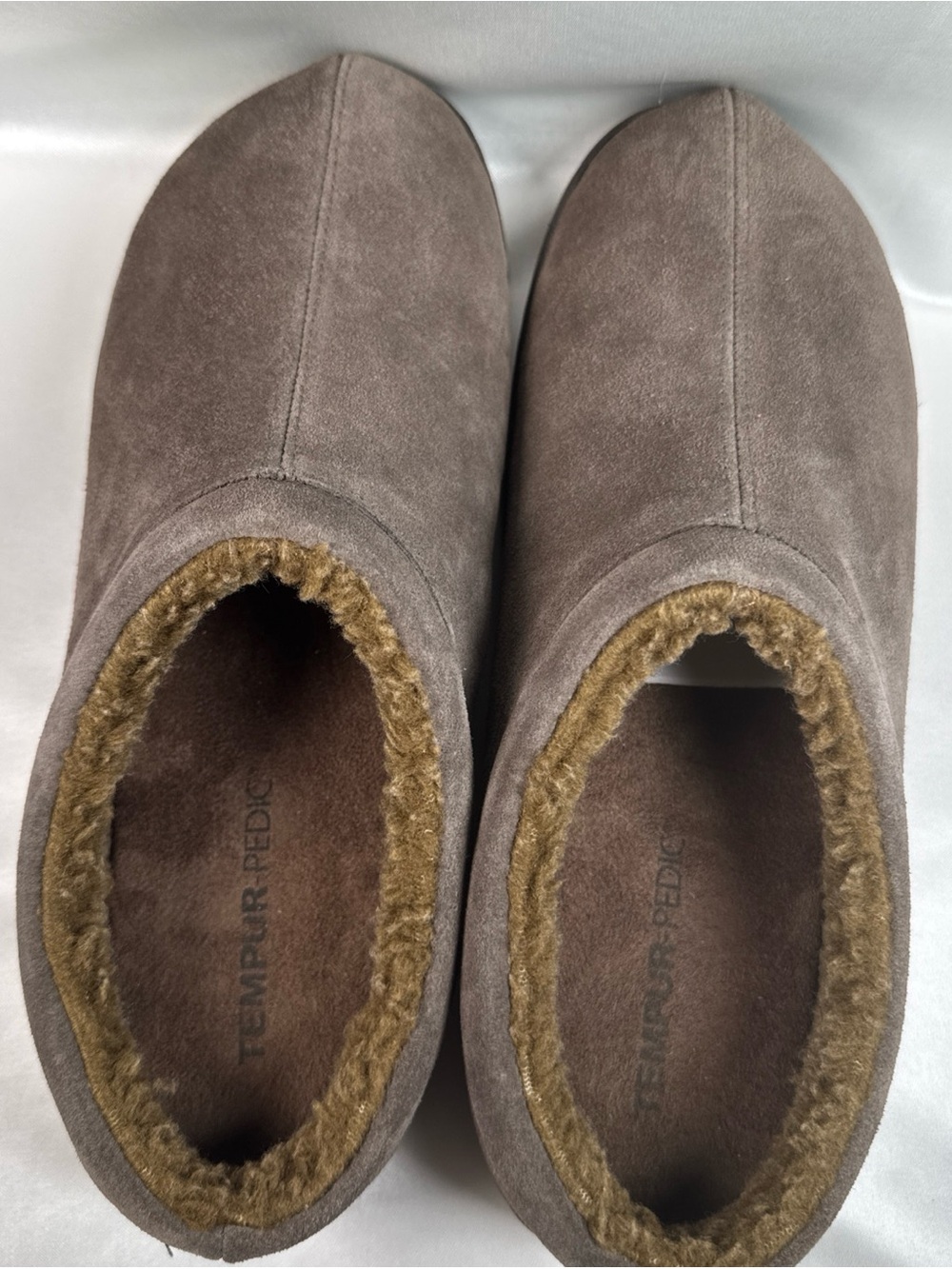 Tempur-Pedic Men’s Memory Foam Slippers Grey Suede Cozy Mule House Shoes NWOT